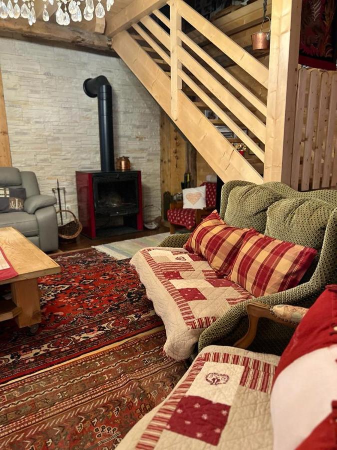 Ferme Savoyarde Renovee 2 Chambres Les Carroz d'Araches Exterior photo