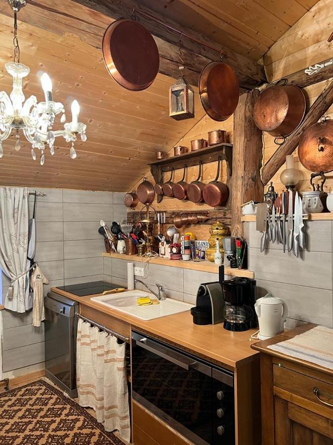Ferme Savoyarde Renovee 2 Chambres Les Carroz d'Araches Exterior photo