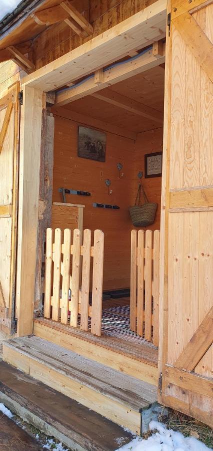 Ferme Savoyarde Renovee 2 Chambres Les Carroz d'Araches Exterior photo