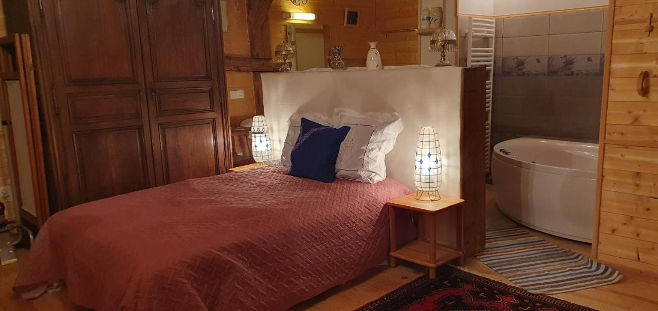 Ferme Savoyarde Renovee 2 Chambres Les Carroz d'Araches Exterior photo